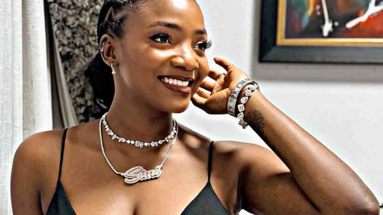 The Benefits of Living Together Before Marriage, According to Simi